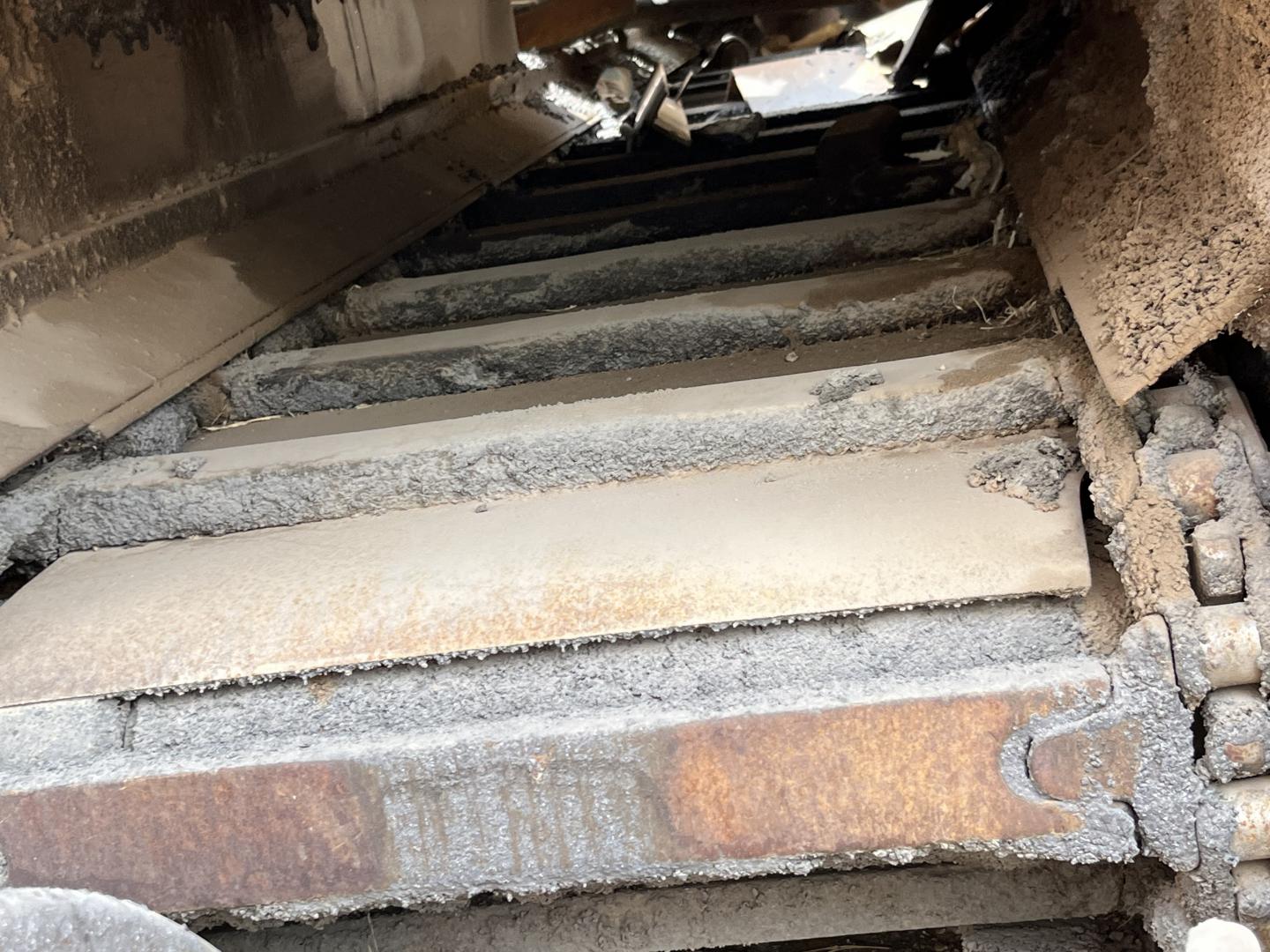 ./imagenes/INVOICE/2019/16430/PAVIMENTADORA CATERPILLAR AP-1055B PARA REFACCIONES (39).JPG